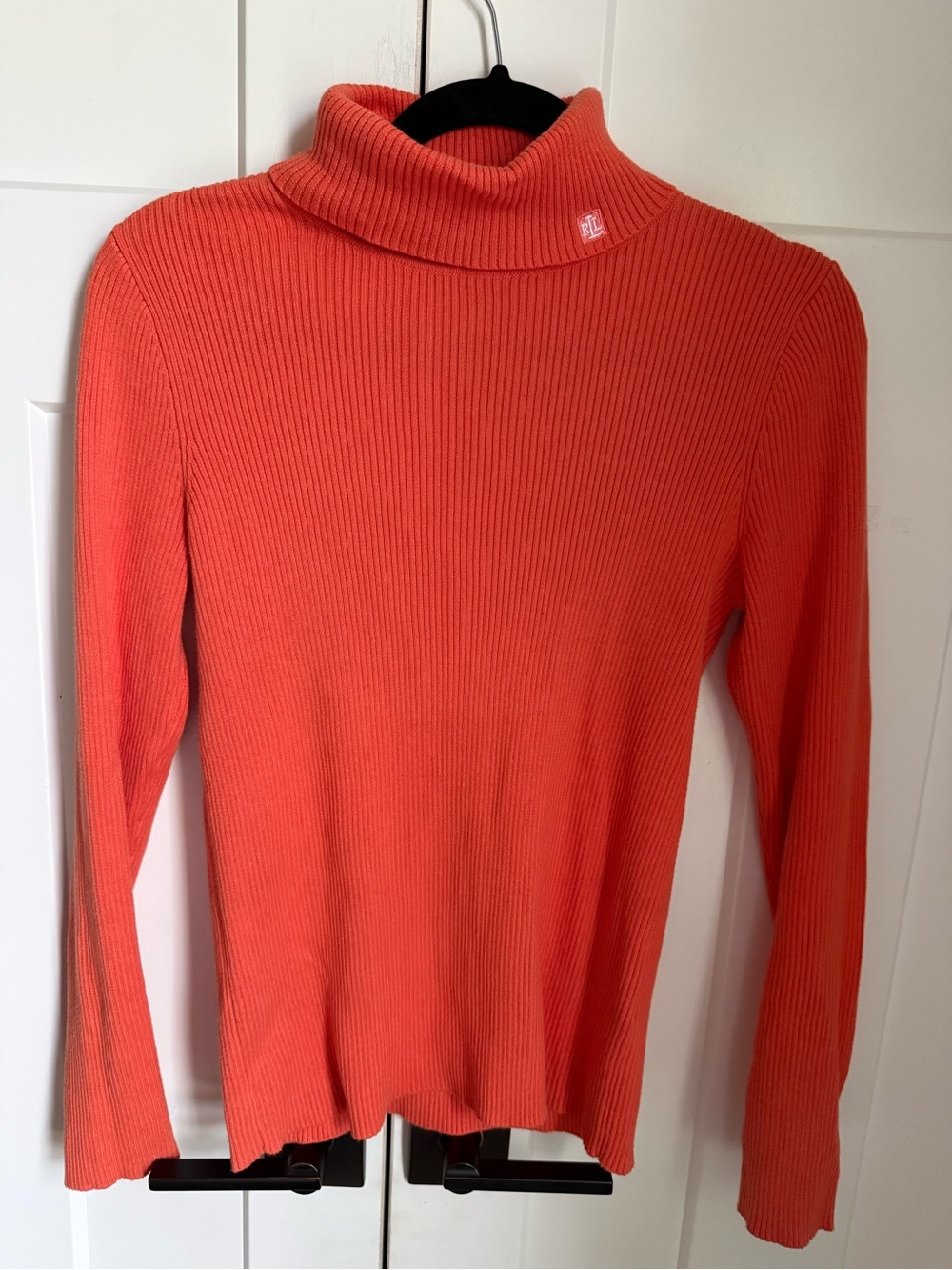 Lauren Ralph Lauren Ribbed Turtleneck Sweater in Coral Orange size M, EUC.